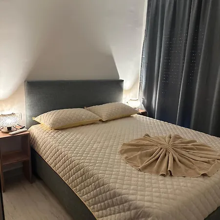 Apartmán Thea Nikiana